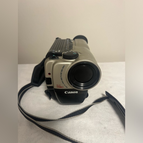 Canon ES270 8mm Video8 Camcorder VCR Player Camera Video . As It Is . No Tested. - Picture 5 of 9